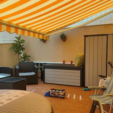 公寓 Con Terraza Privada, Piscina Y Pkg 托里代巴拉