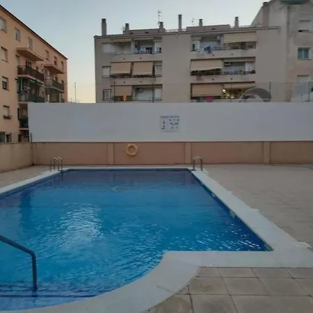 Apartamento Con Terraza Privada, Piscina Y Pkg Apartment Torredembarra