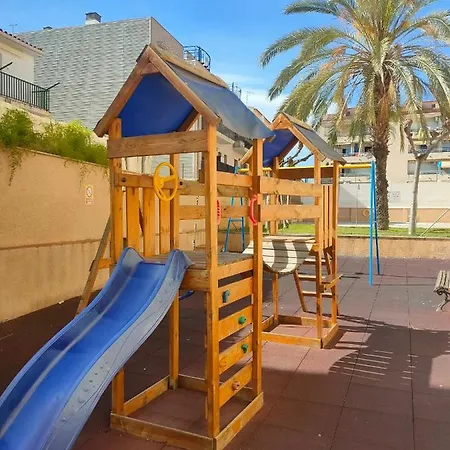 Con Terraza Privada, Piscina Y Pkg 아파트 *