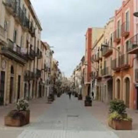Con Terraza Privada, Piscina Y Pkg Daire