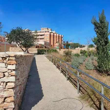 Con Terraza Privada, Piscina Y Pkg 아파트
