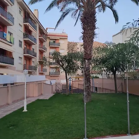 Con Terraza Privada, Piscina Y Pkg Apartamento *